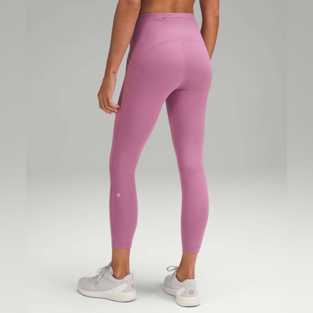 Lululemon Swift Speed High-Rise Tight 25"
Velvet Dust light pink purple